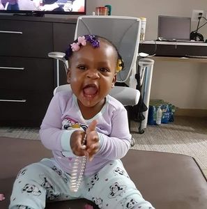 Meet your Posher, Emanuel